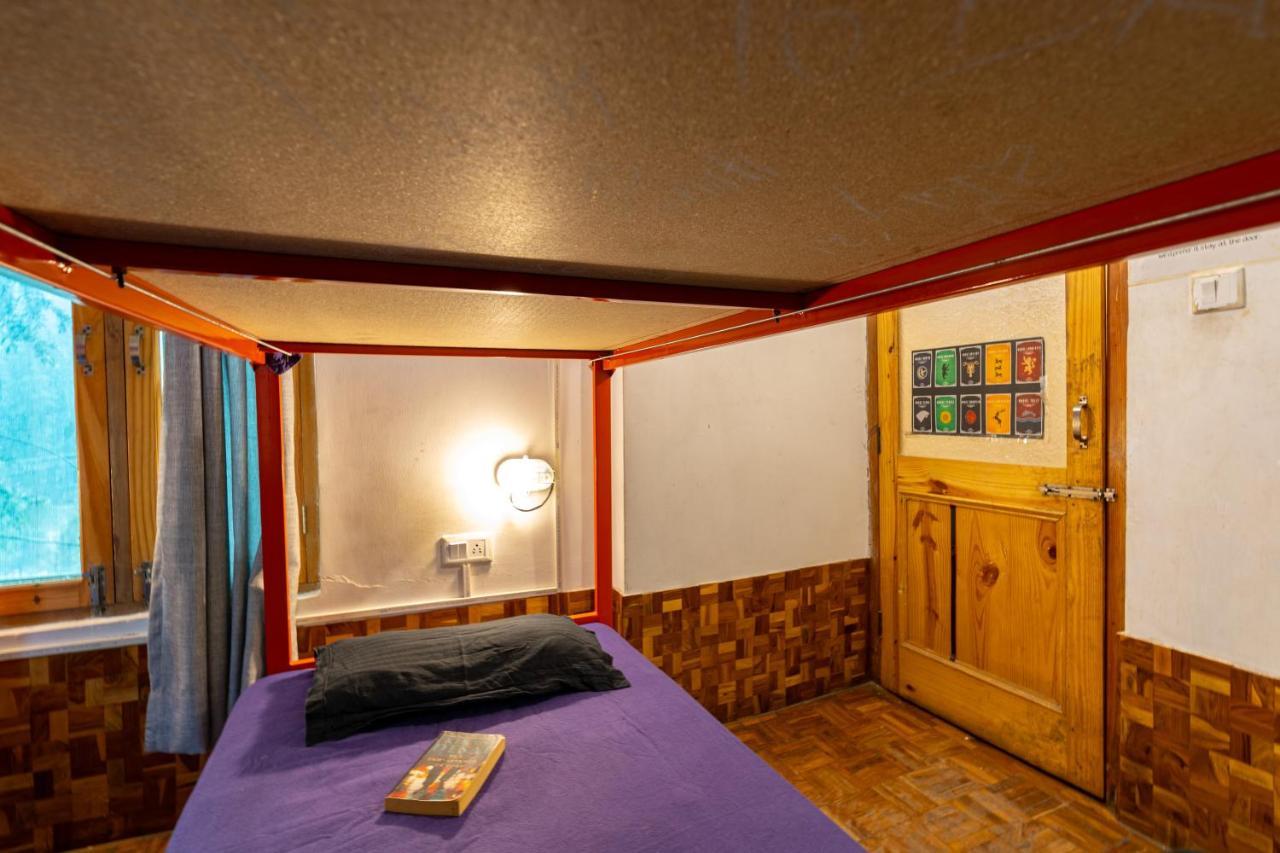 Nomads Hostel Kasol Bagian luar foto