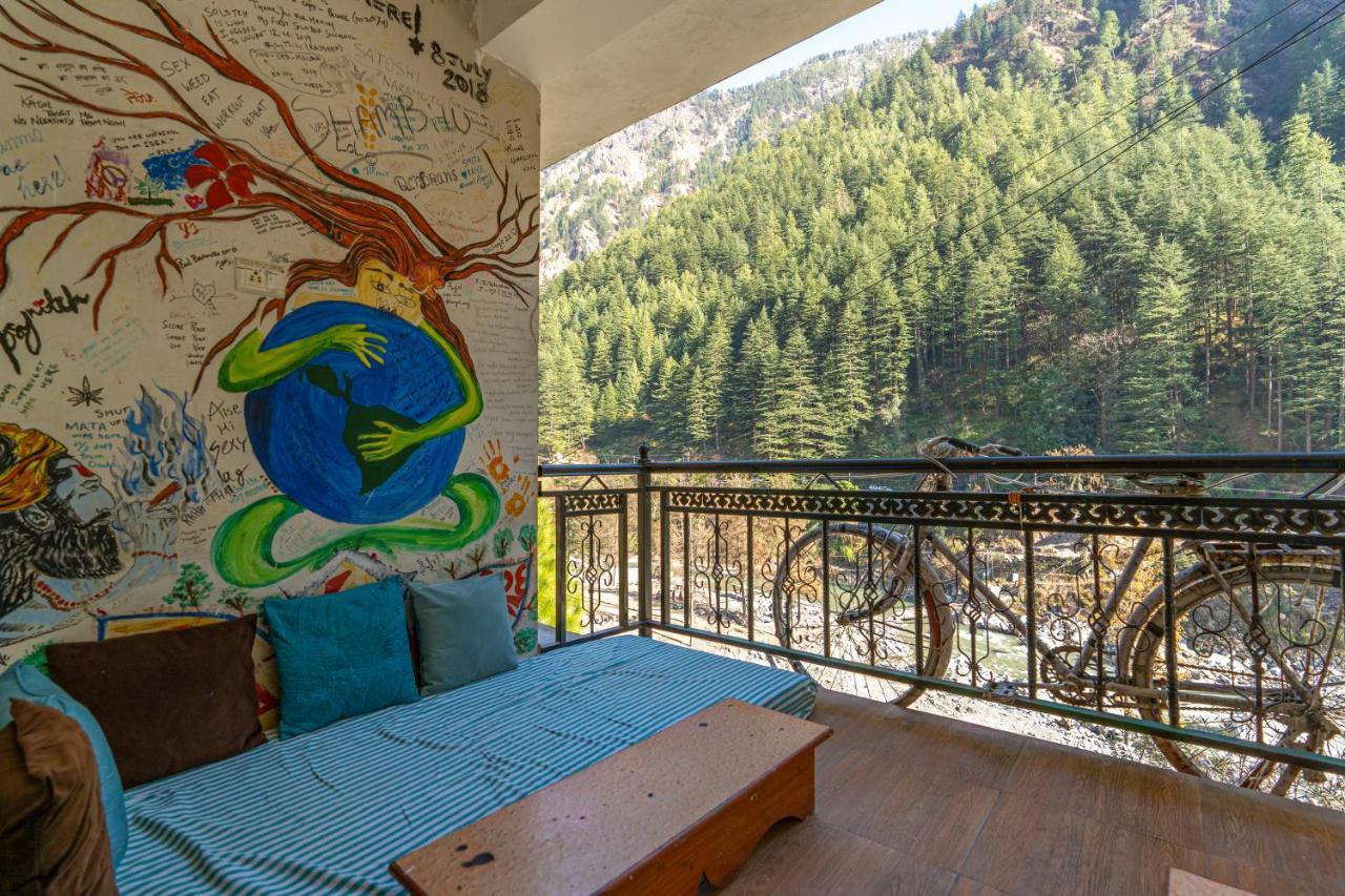 Nomads Hostel Kasol Bagian luar foto