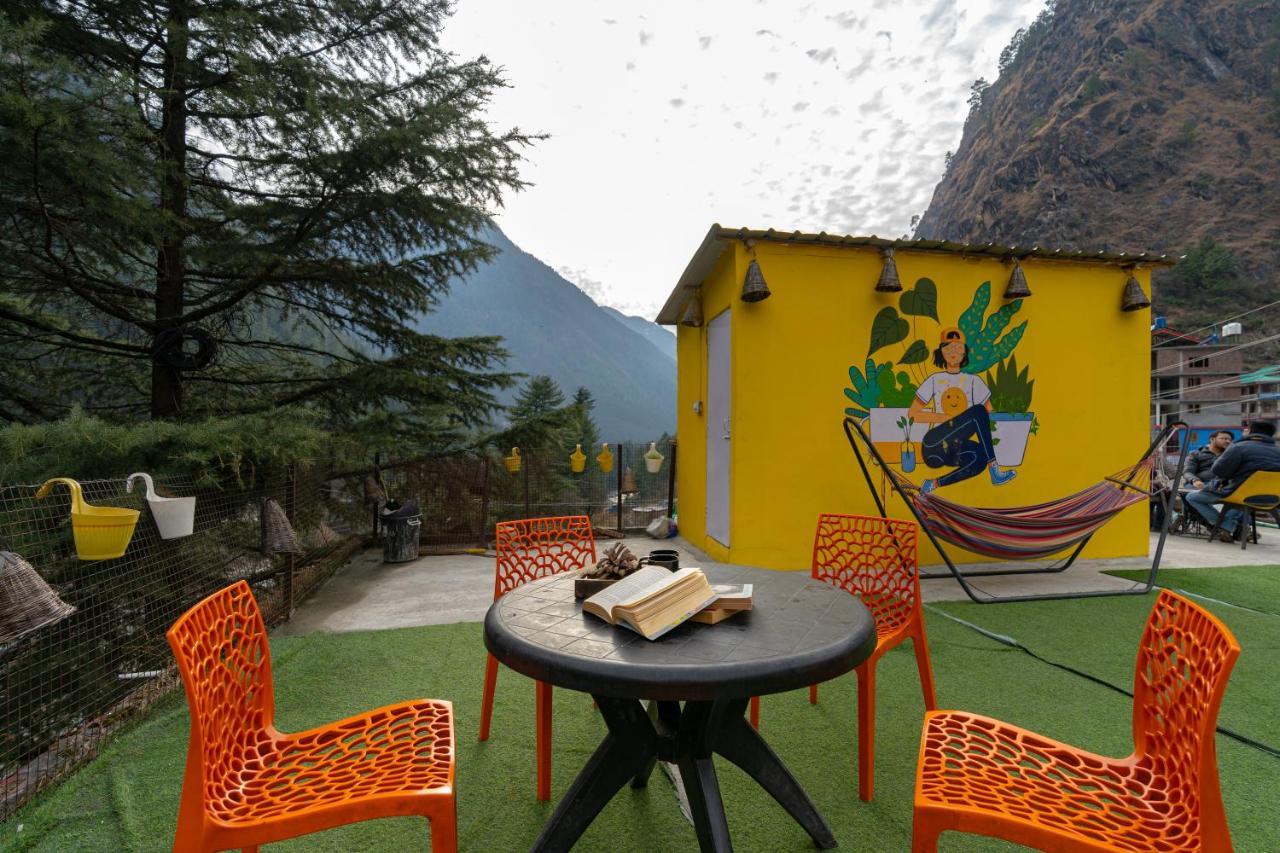 Nomads Hostel Kasol Bagian luar foto