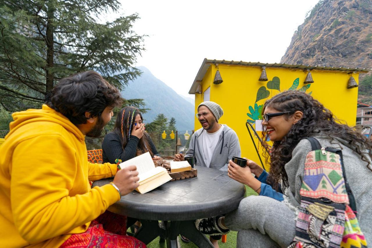 Nomads Hostel Kasol Bagian luar foto