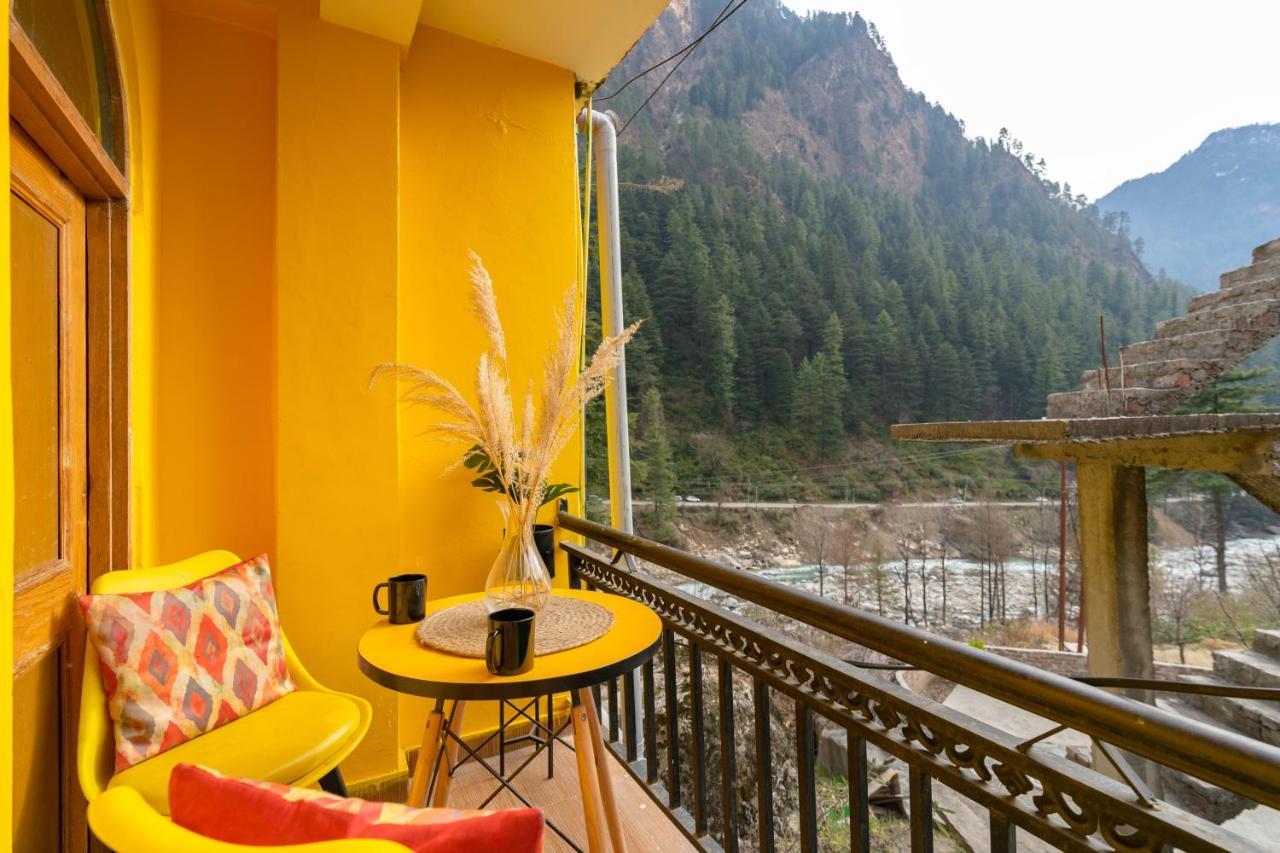 Nomads Hostel Kasol Bagian luar foto