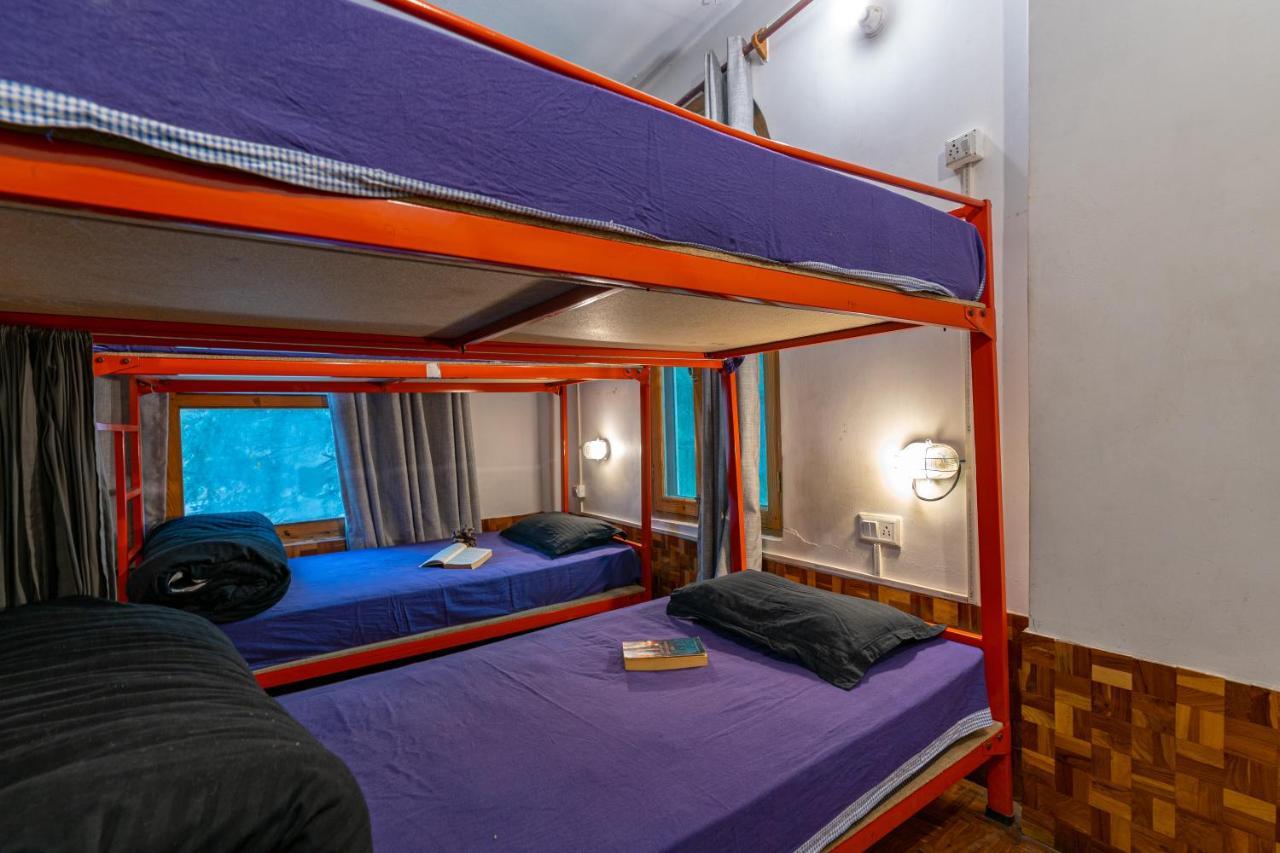 Nomads Hostel Kasol Bagian luar foto